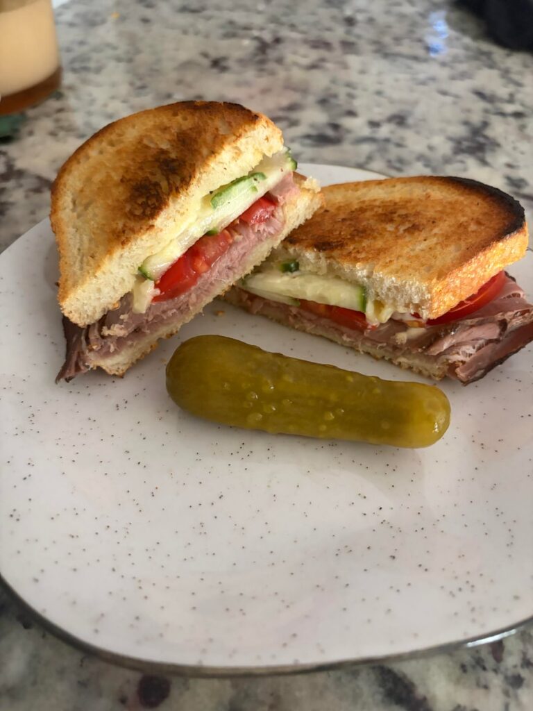 Sub 400 cal meals and snacks I’ve made this week.