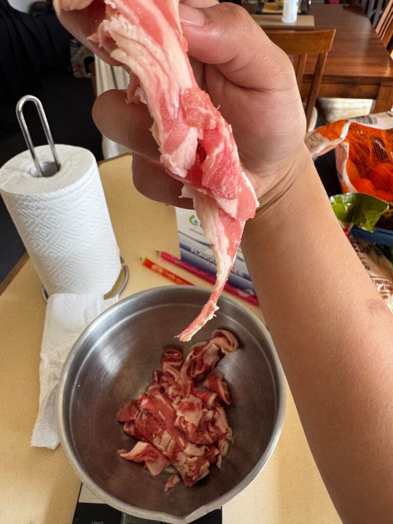 calories for thinly sliced beef?