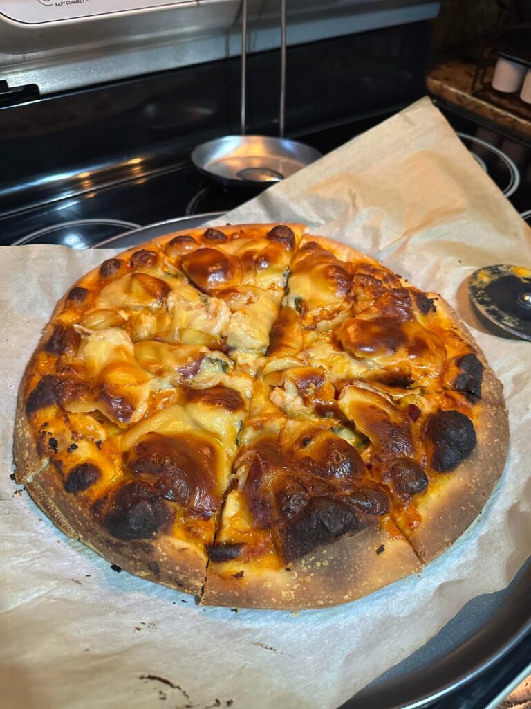 [Homemade] First time making pizza