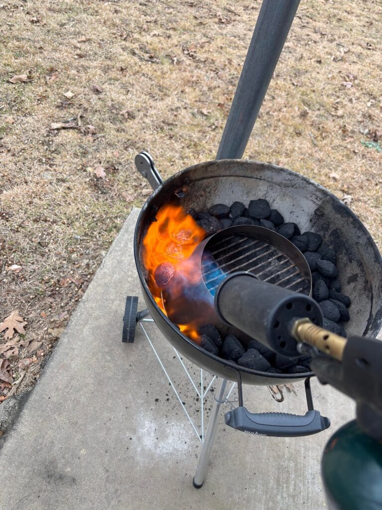 Over the top Chili on the kettle - 18