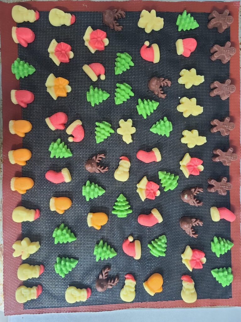 I’m practicing making Christmas cookies.