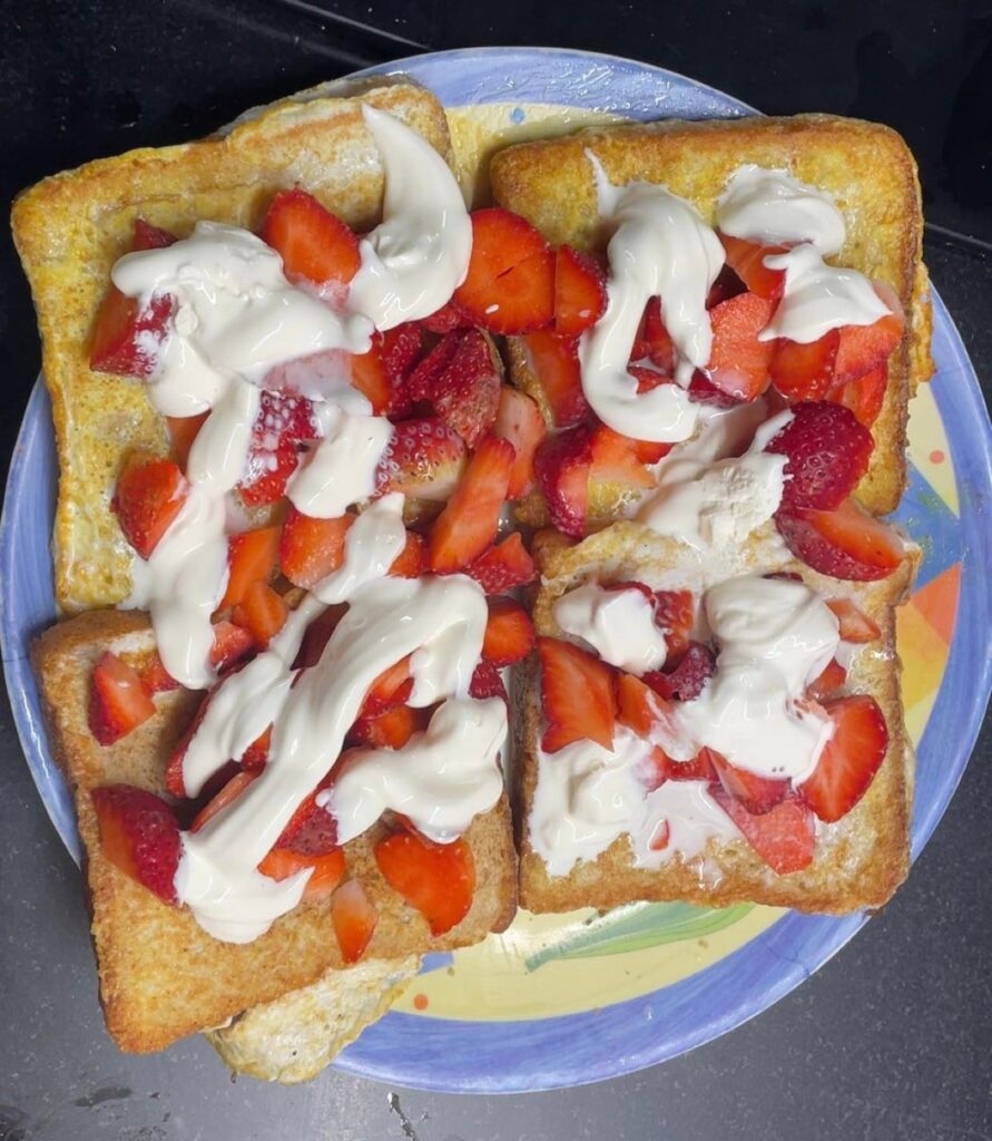 strawberries n cream french toast + a hazelnut iced latte