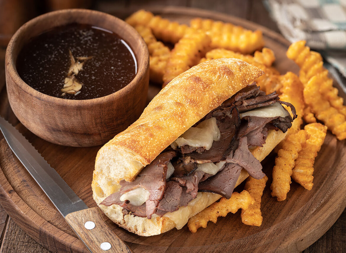 7 Chain Restaurants With the Best French Dip Sandwich, According to Diners 7 Chain Restaurants With the Best French Dip Sandwich, According to Diners
