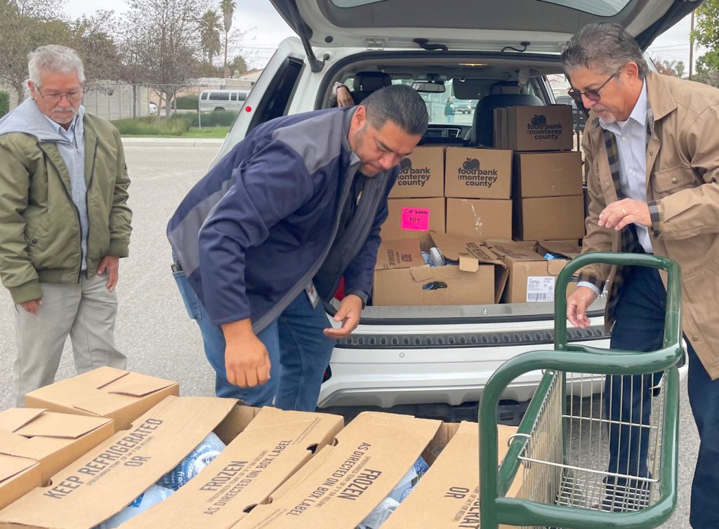 Cal Water Operation Gobble Thanksgiving food distribution