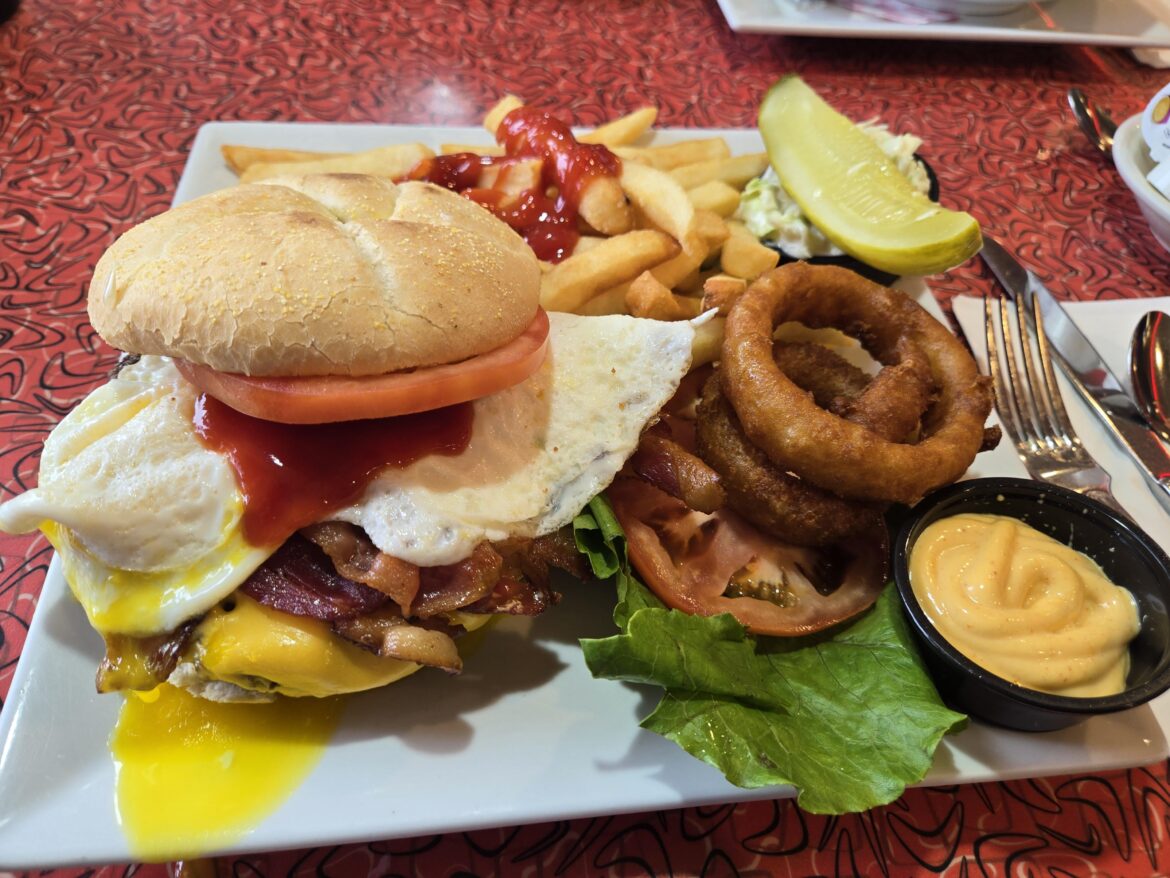 Bacon cheeseburger topped w a fried egg