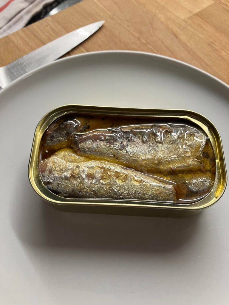 Nuri - Spiced sardines in olive oil