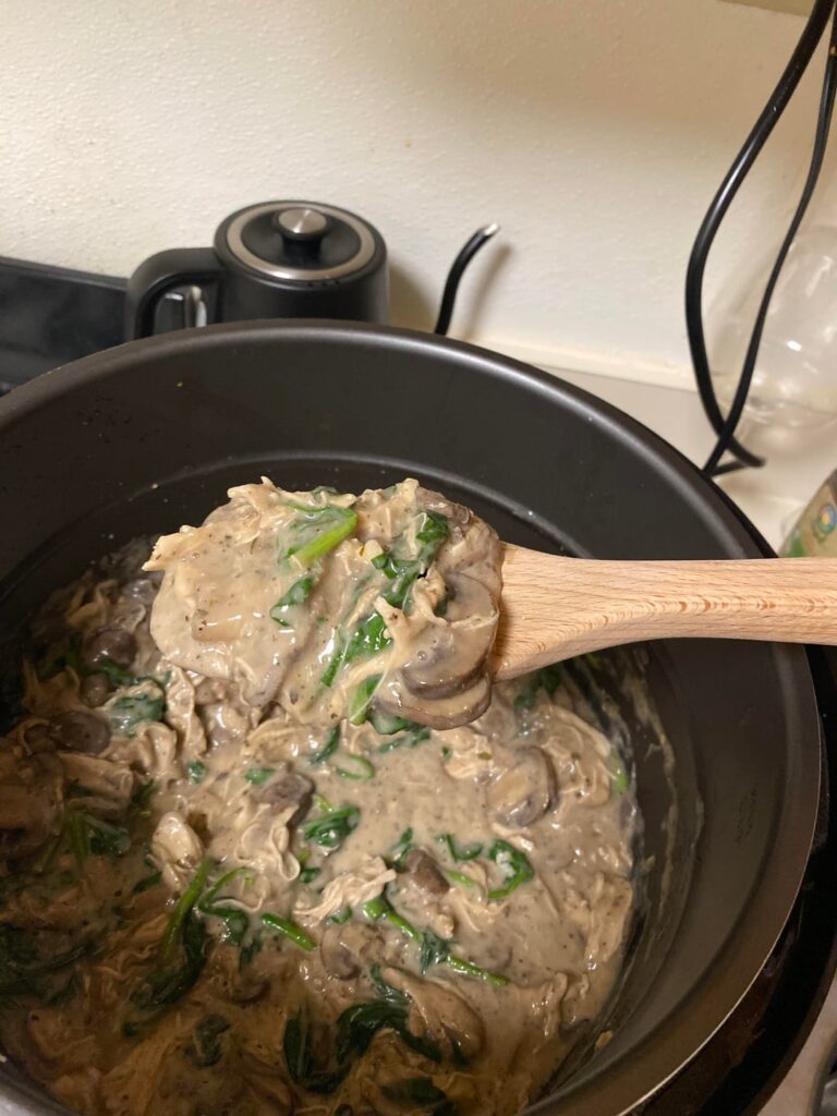 Pressure Cooker Chicken Mushroom Alfredo (0.82 cal/g)