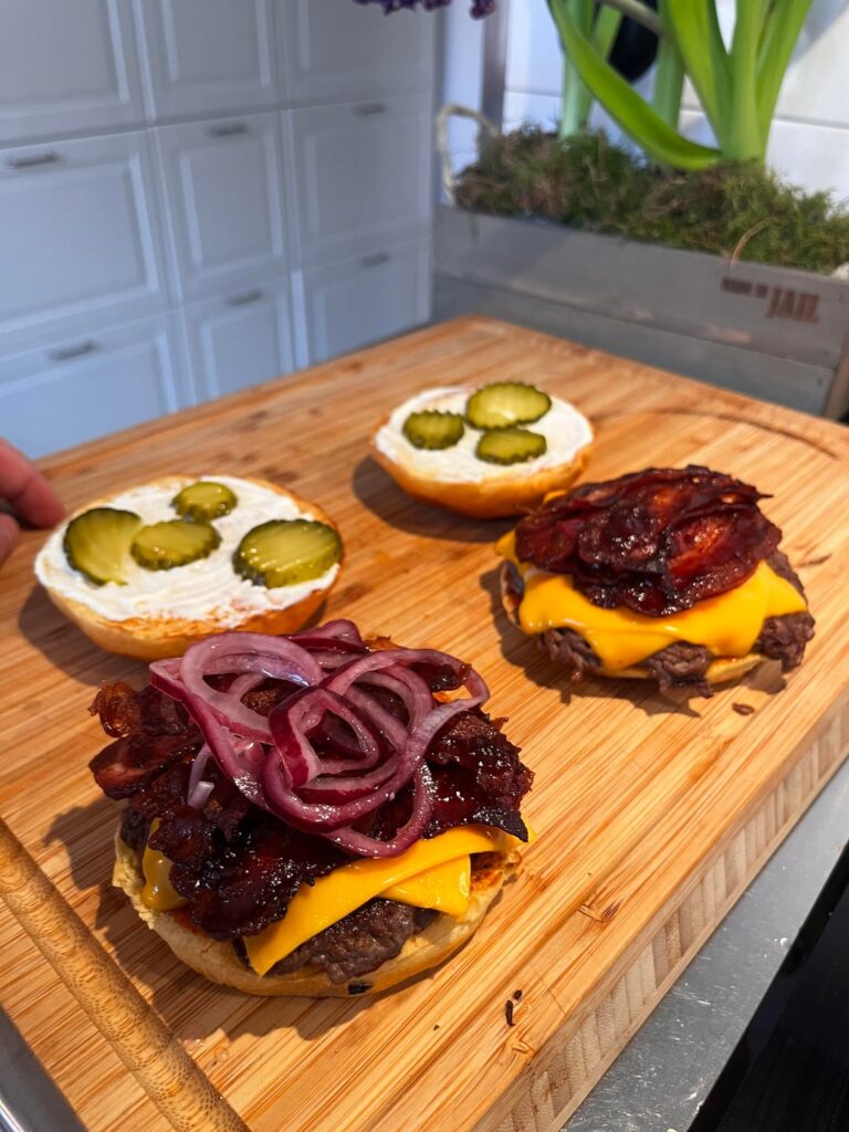 [homemade] burgers