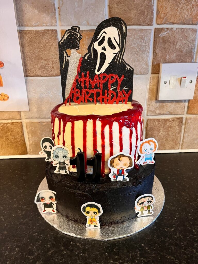 ‘Bleeding’ Horror cake