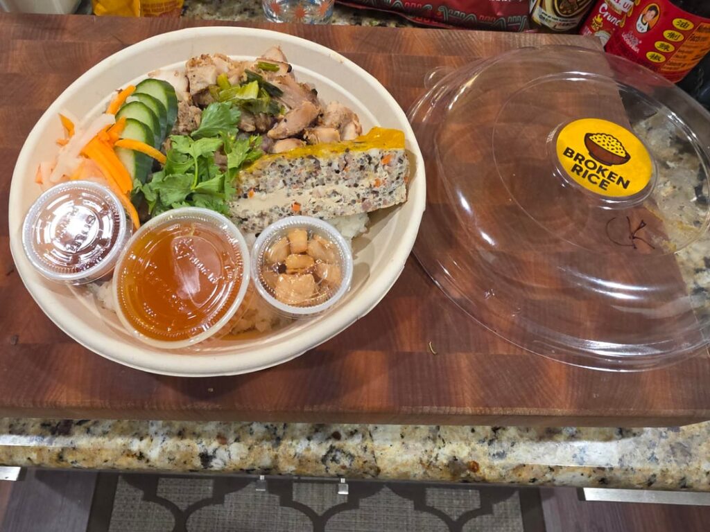 Cơm Tấm (broken rice) from Brokenrice88 on Instagram