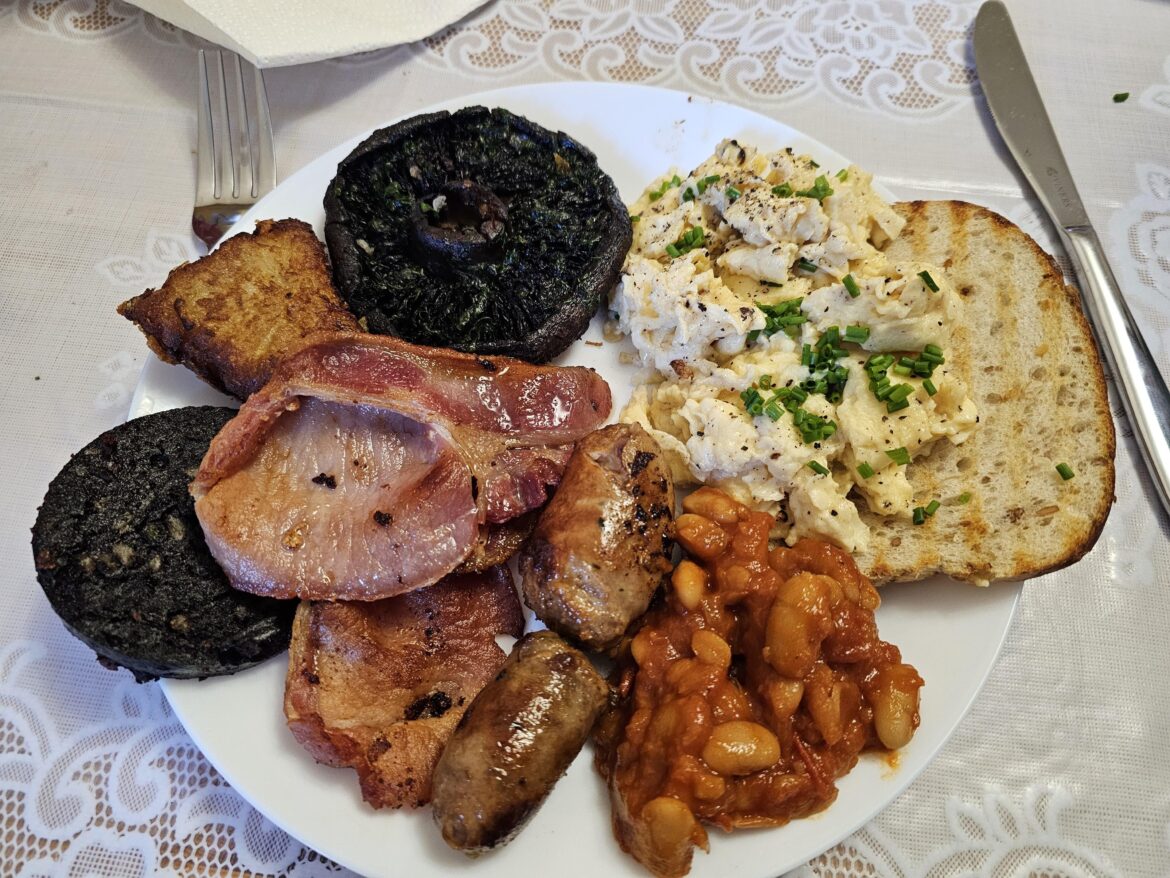 Giving my Romanian half of the family a fry-up Giving my Romanian half of the family a fry-up