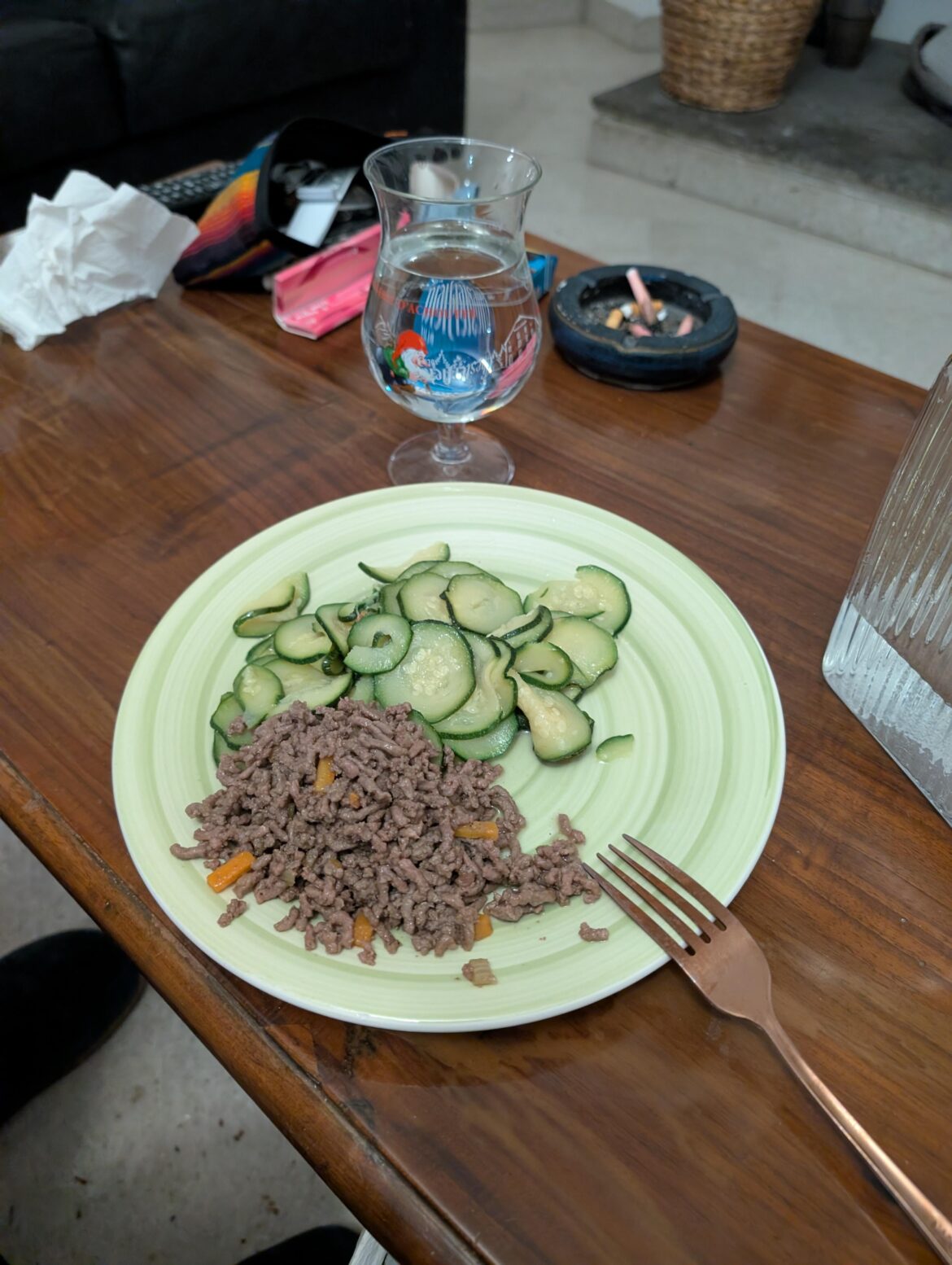 I usually cook but I'm ill and not eating so my gf cooked for herself "meat and veggies". Not a single spice except salt (barely) was used. She distrusts even pepper.