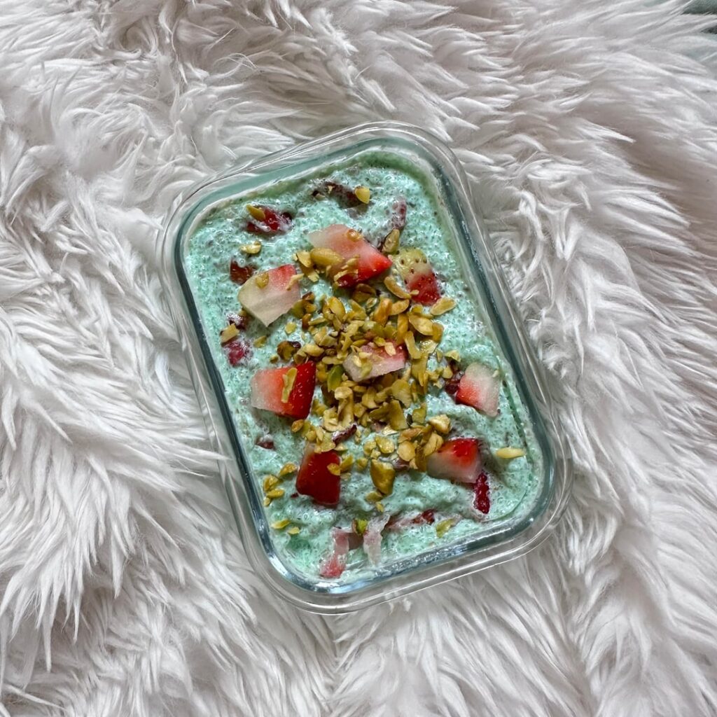 strawberry pistachio pudding with orange blossom extract