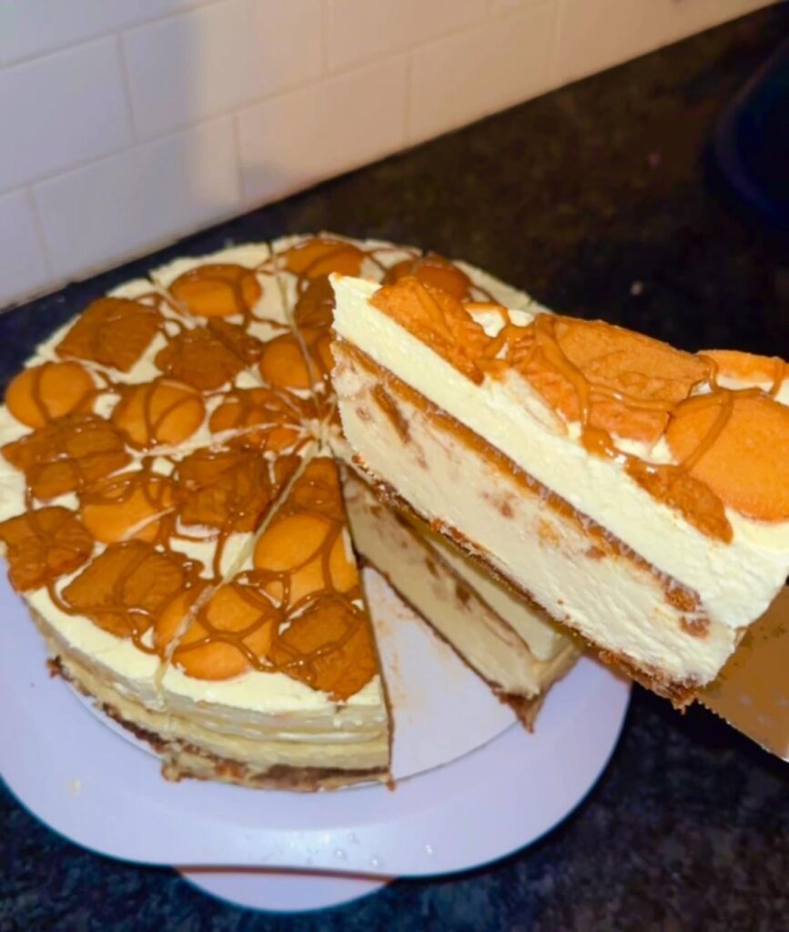 Biscoff Banana Pudding Cheesecake