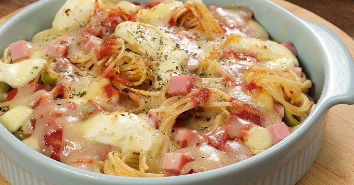 homemade Creamy pasta with ham
