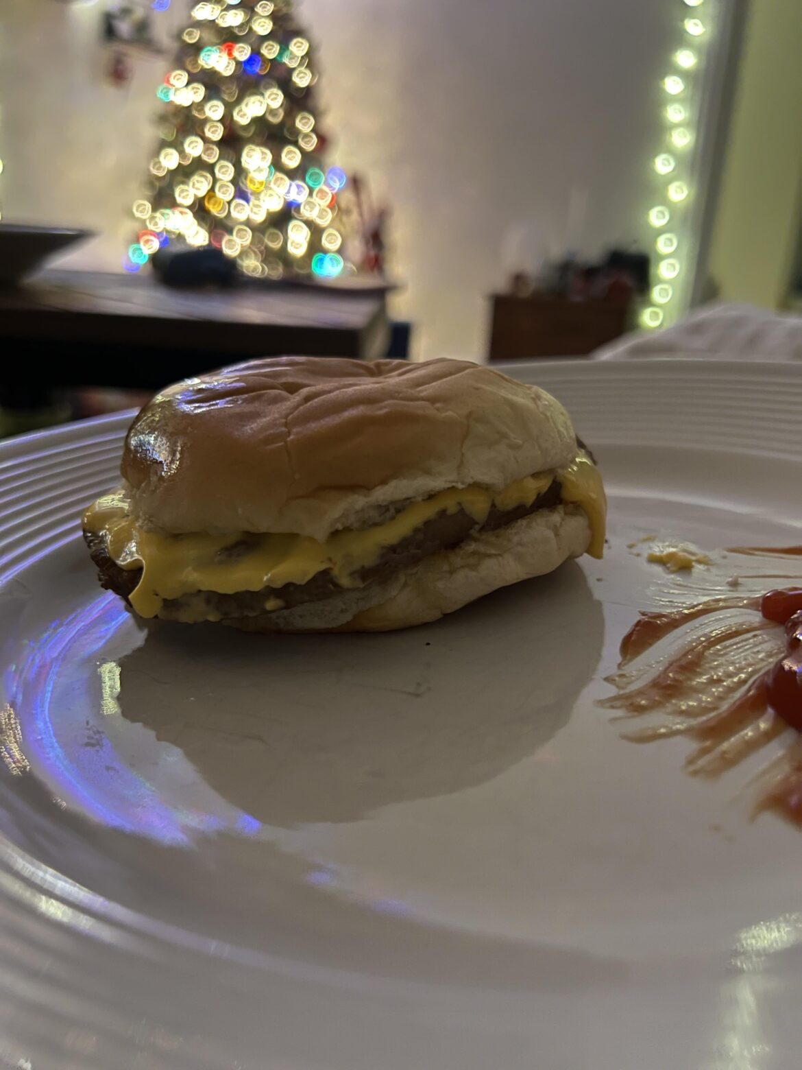 I’m a big fan of shitty burgers. Like the ones you might get at a baseball game or school cafeteria. I love them so much I make them at home.