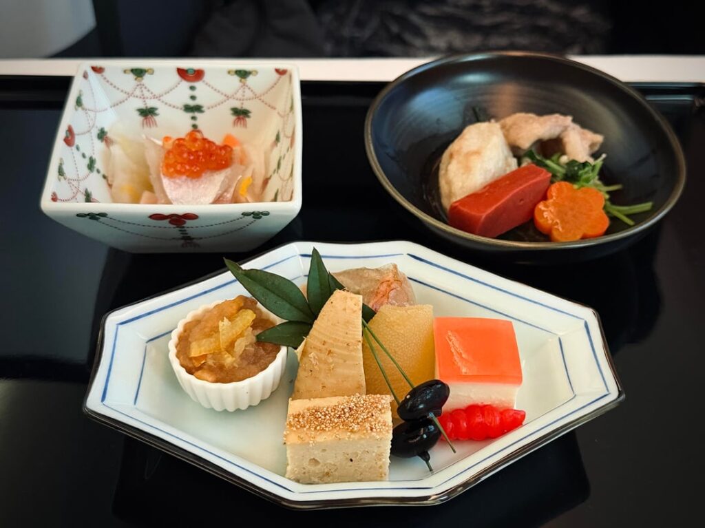 I’m from Japan but live abroad - my last Japanese meals are always on the plane 🥲