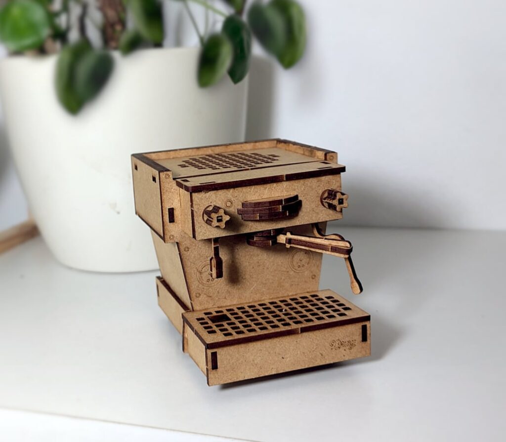 Last year I designed some laser-cut DYI models for famous portafilters and you guys were just amazingly supportive. This year I finally made a few additional models  :) I hope you like them!