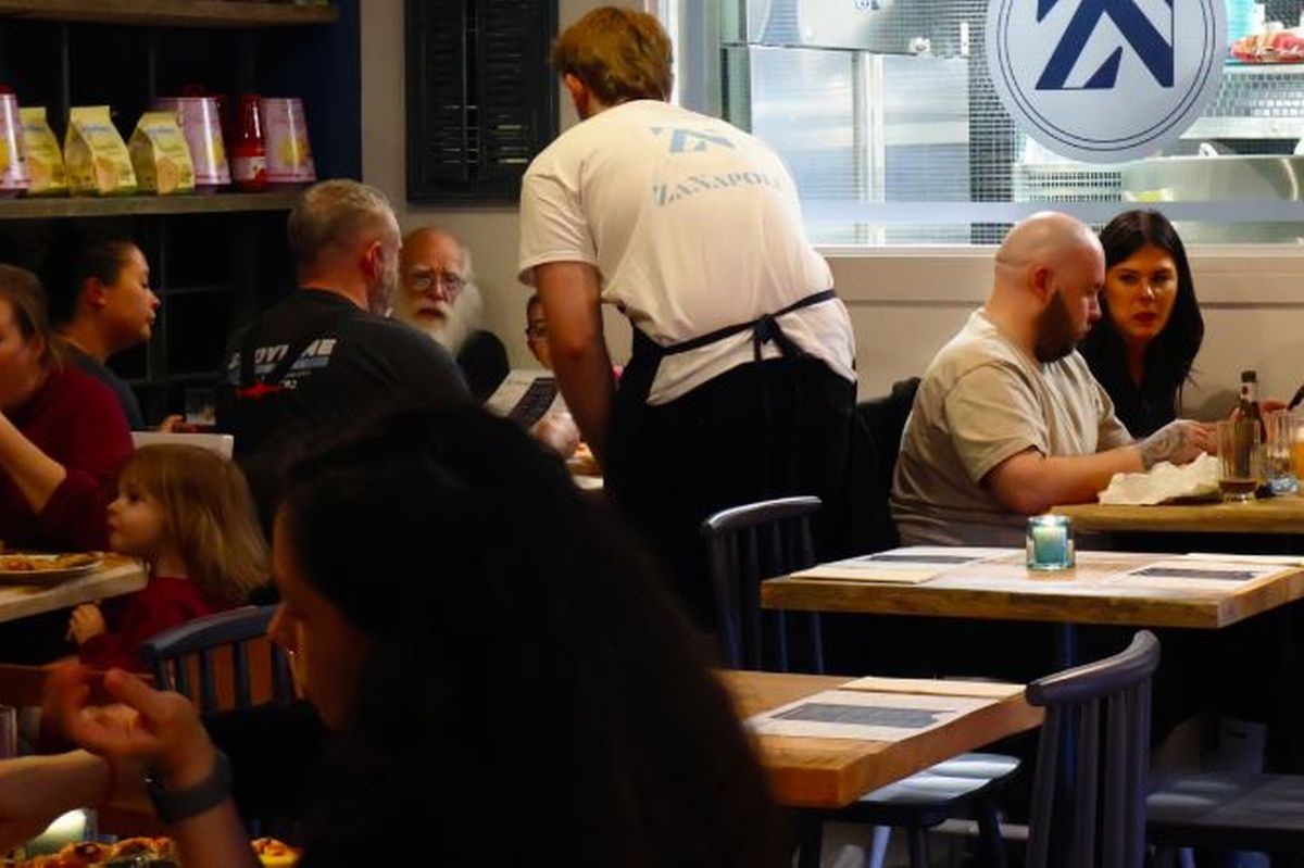 Za Napoli in Low Fell