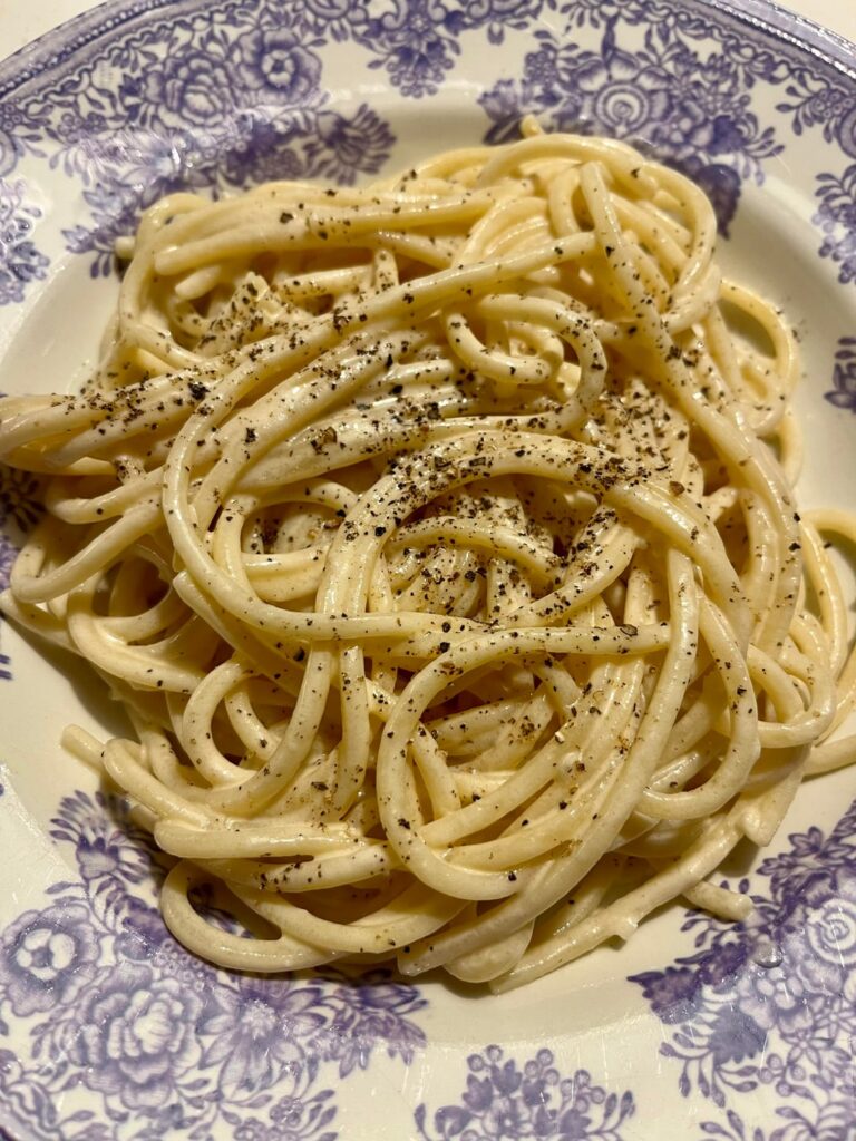 Pasta al burro e Parmigiano / Pasta Alfredo