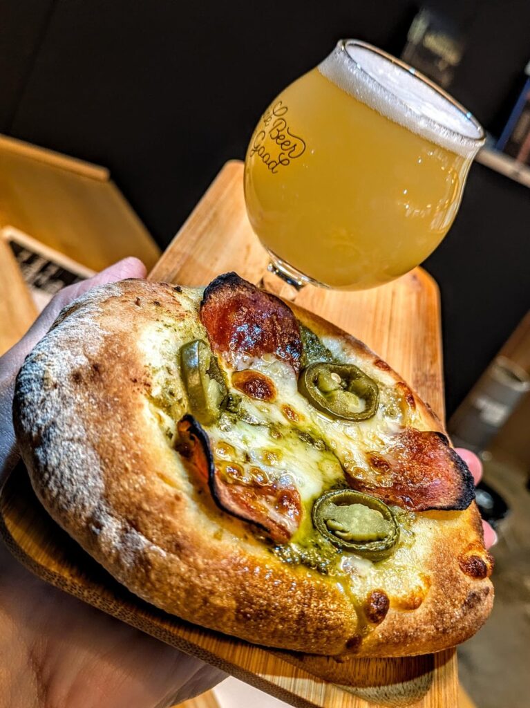 Mini pizza, I made these pizzas for a New years event on our shopping street here in Osaka.