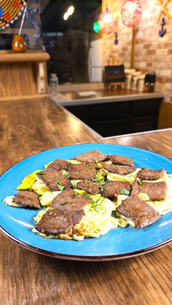 Iraqi Style Pastirma with Eggs Iraqi Style Pastirma with Eggs