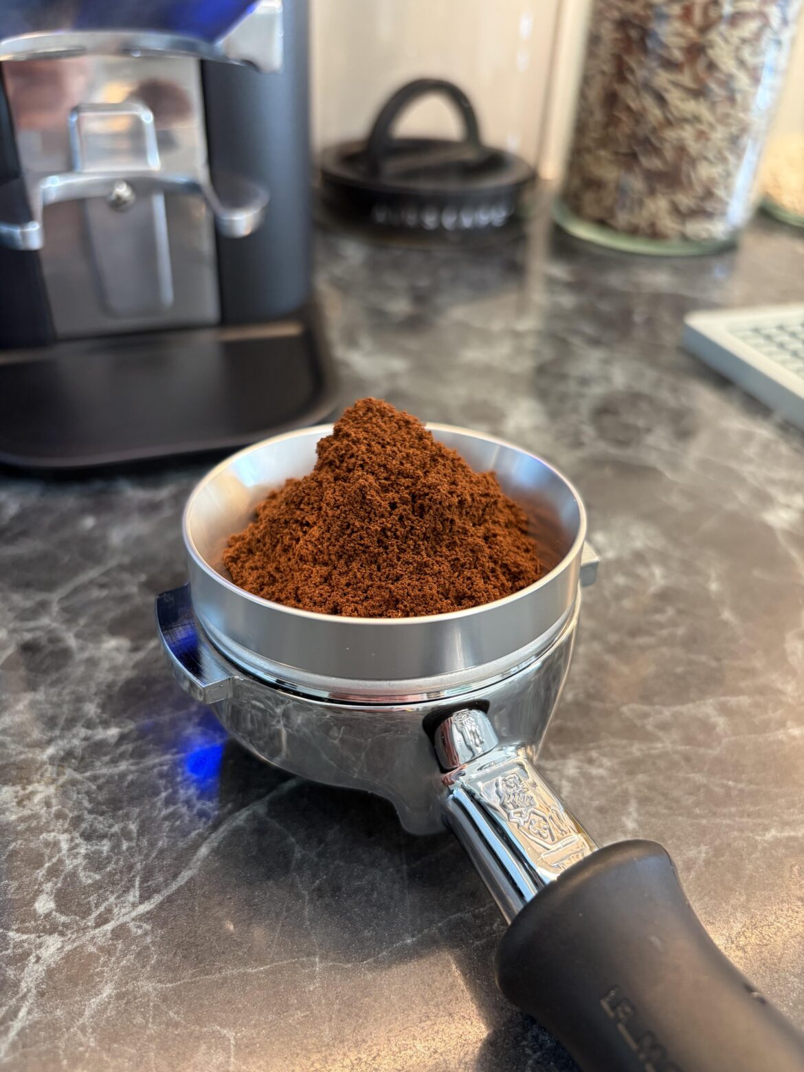 Mahlkonig E64 WS – fluffy, fluffy grounds! Mahlkonig E64 WS - fluffy, fluffy grounds!