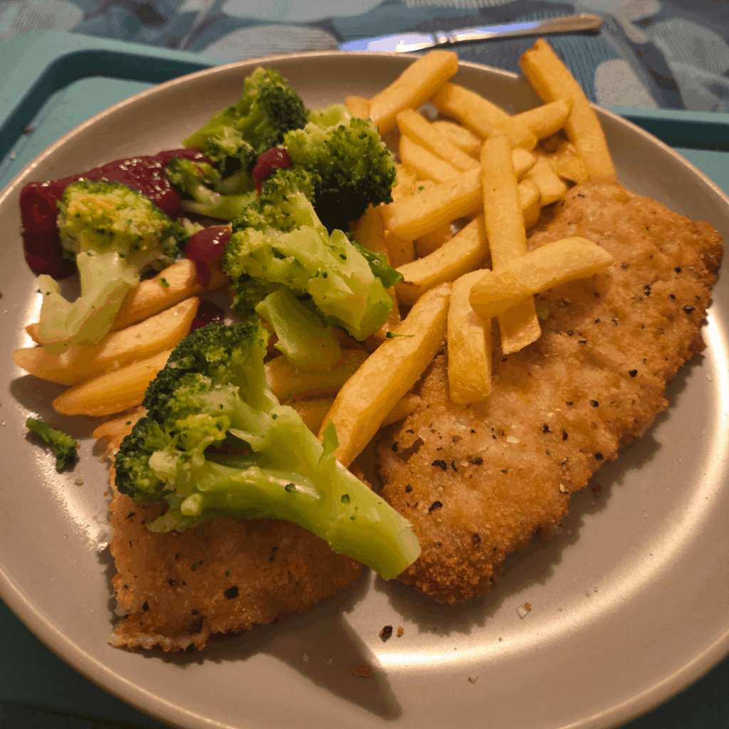 Dinner tonight: lemon-flavored fish and chips with a bit of broccoli