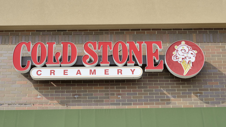 Cold Stone Creamery sign on brick building