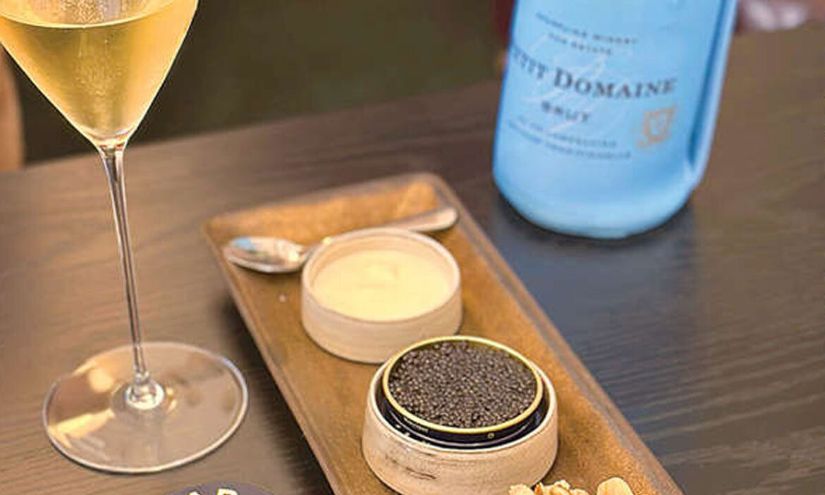 Petit Domaine Unveils Virginia’s Sparkling Winery Petit Domaine Unveils Virginia’s Sparkling Winery