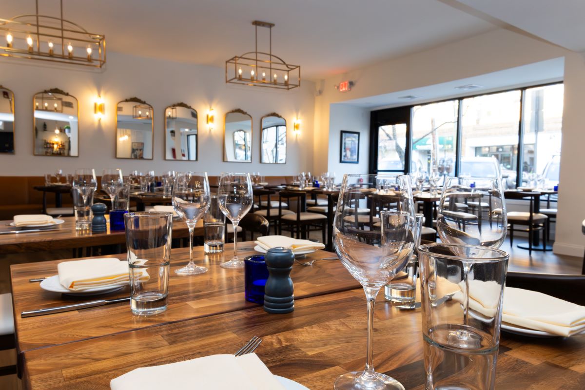 Dining table in Pleasantville