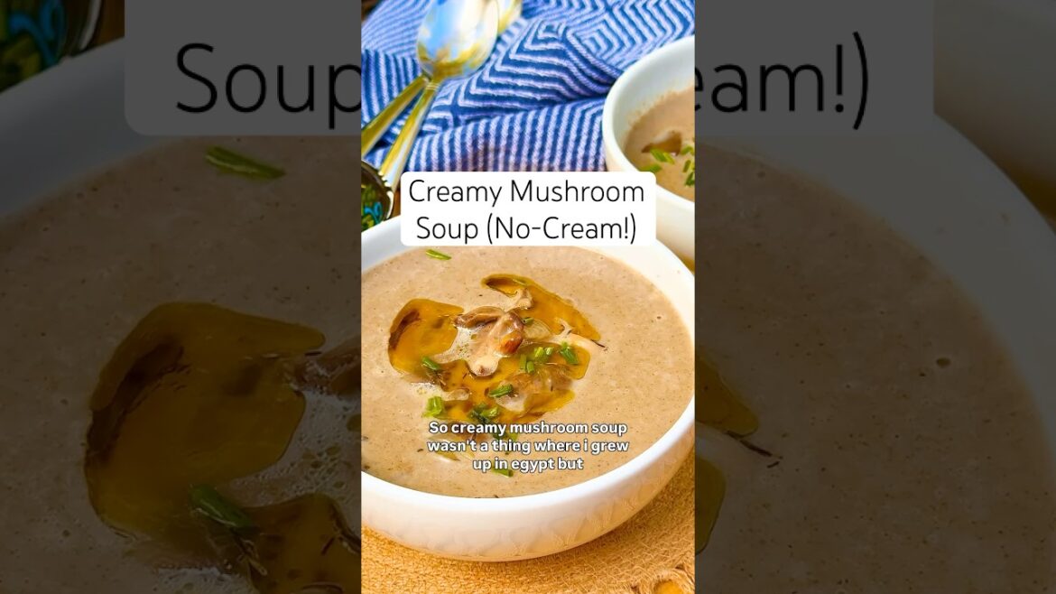 Creamy Mushroom Soup (Mushroom Soup Recipe - No Cream!) #mushroomsoup #souprecipe