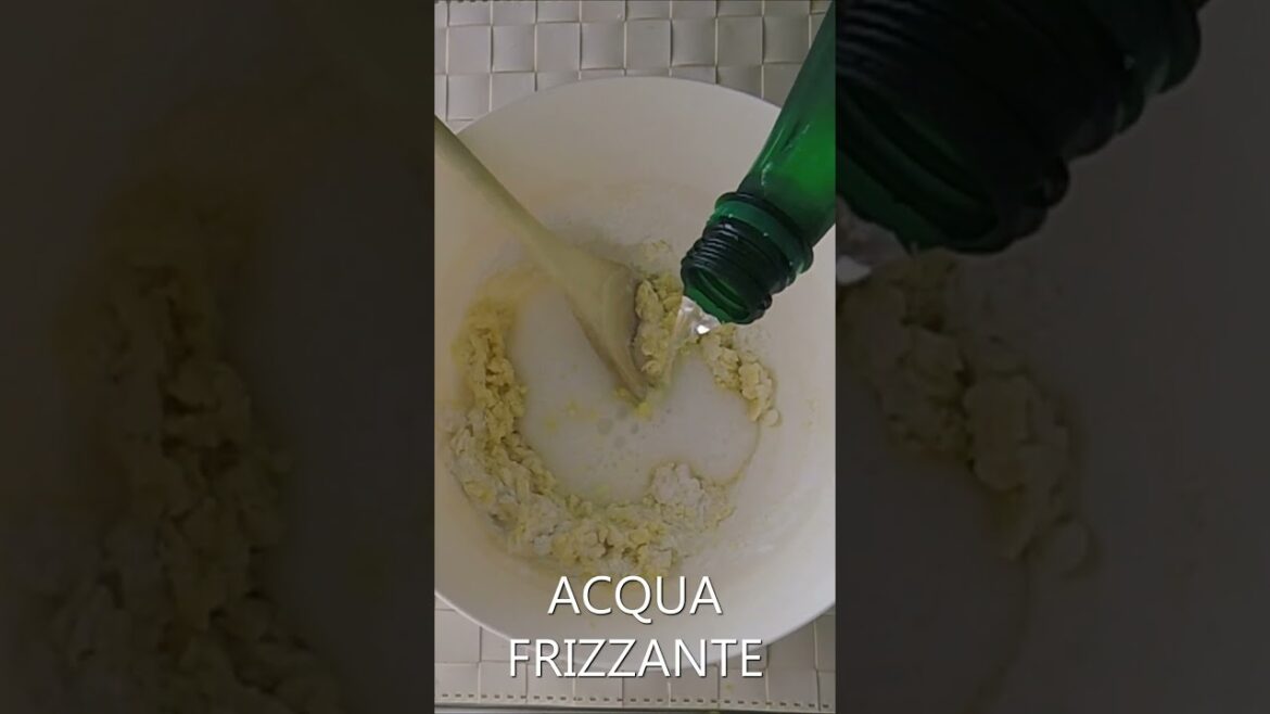 Frittelle di zucchine grattugiate: Croccanti fuori, soffici dentro, ricetta FACILISSIMA!