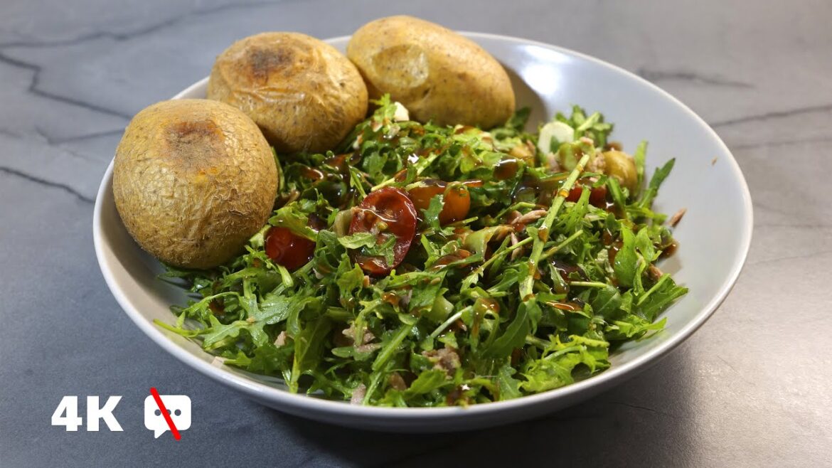 3-Minute Mediterranean Tuna Salad. QUICK Healthy Lunch Recipe | Receta Rápida y Saludable