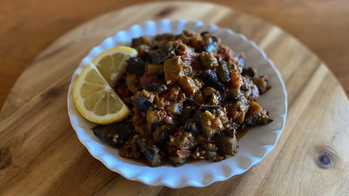 Moroccan Eggplant Zaalouk Dip