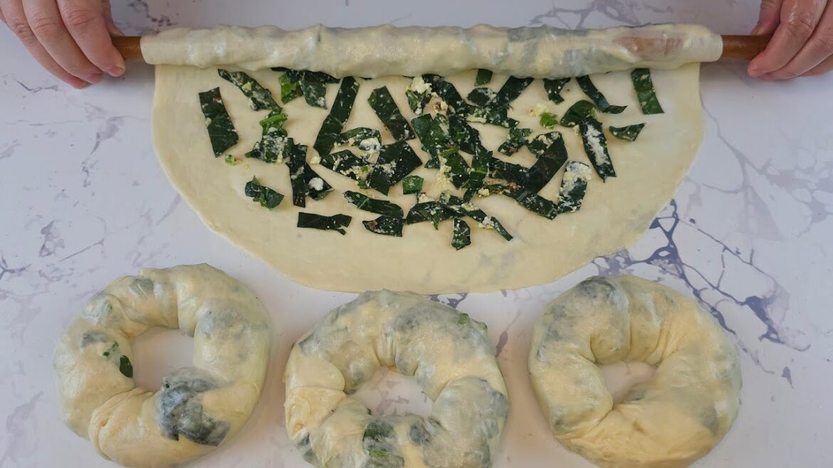 ıspanak aldığımda hemen yapıyorum yiyenler bayılıyor hayatımda yediğim en lezzetli börek