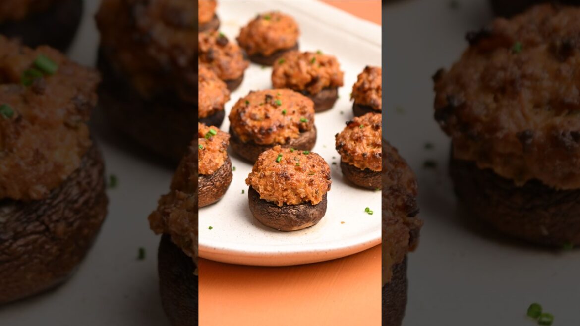 Korean spicy pork stuffed mushrooms. recipe link in description. #stuffedmushrooms