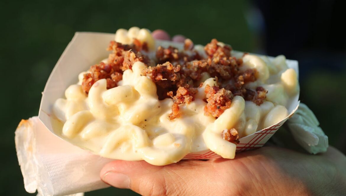 Best Sheboygan restaurants for winter — fireplaces & riverfront views Best Sheboygan restaurants for winter — fireplaces & riverfront views