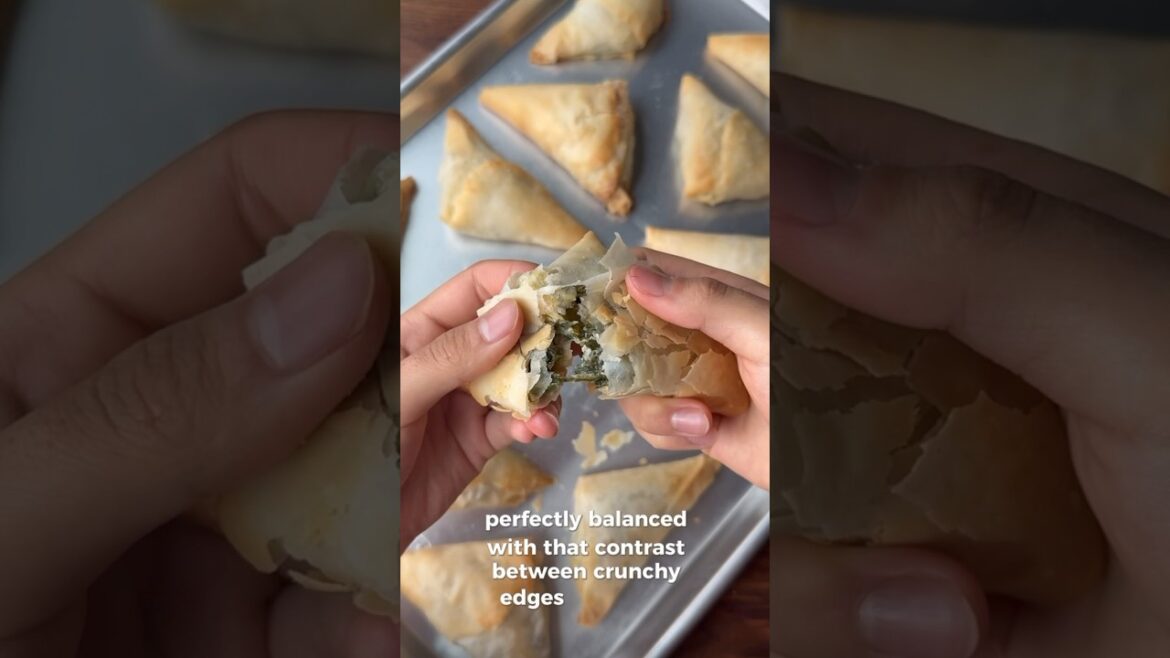 Best Spanakopita Triangles, Greek Appetizers #cooking #easyrecipe #dinner #appetizer #food #shorts