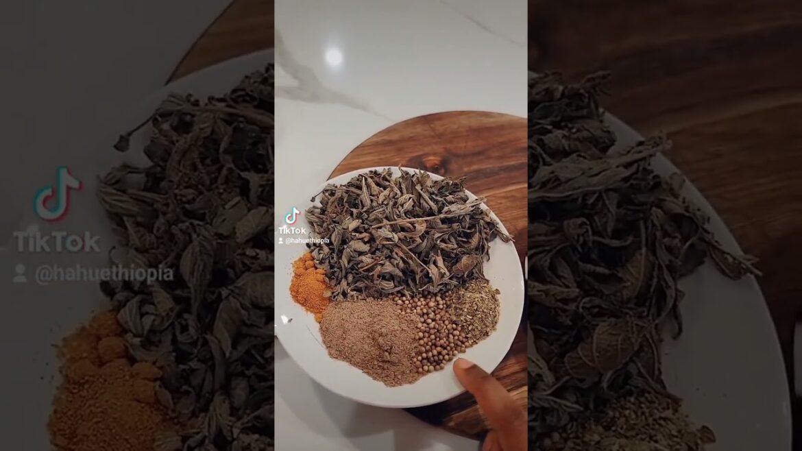 How to Make Ethiopian Spiced Butter (Niter Kibbeh Recipe)#EthiopianFood #SpicedButter