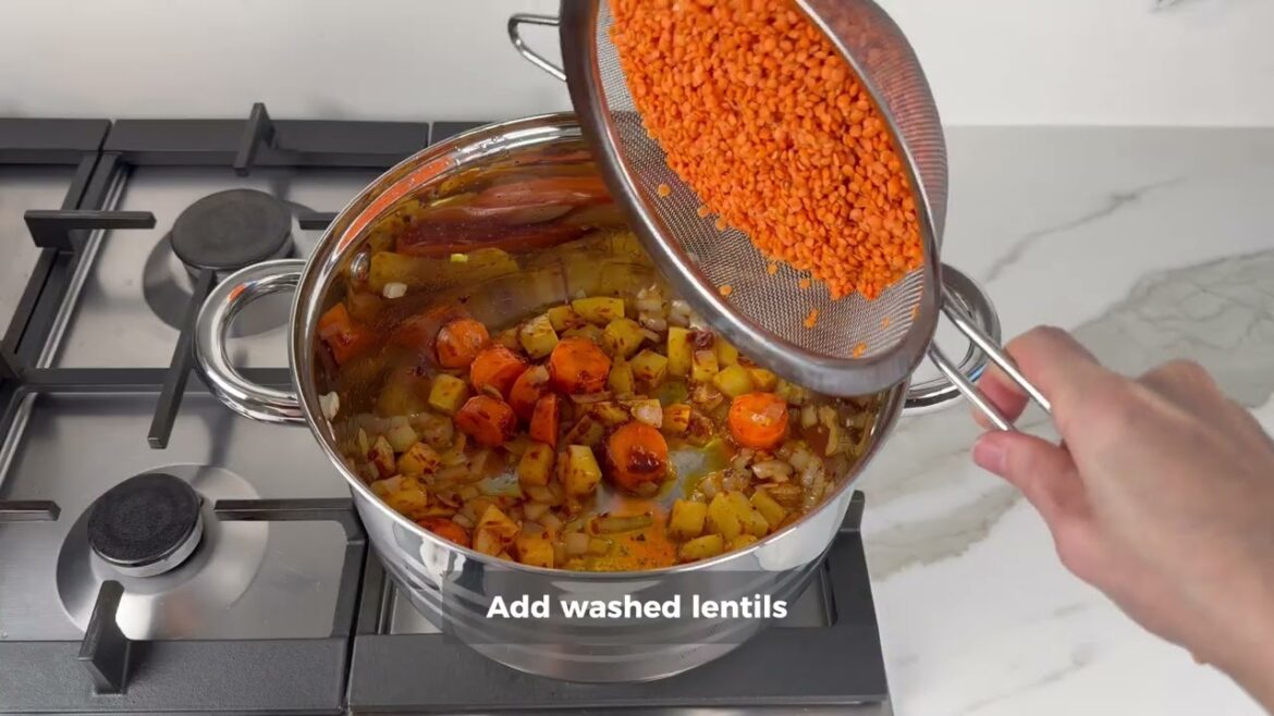 Easy Turkish Red Lentil Soup