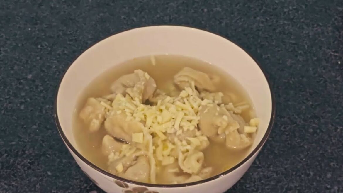 Bootleg " Tortellini in brodo di cappone " in 720p cause i'm retarded