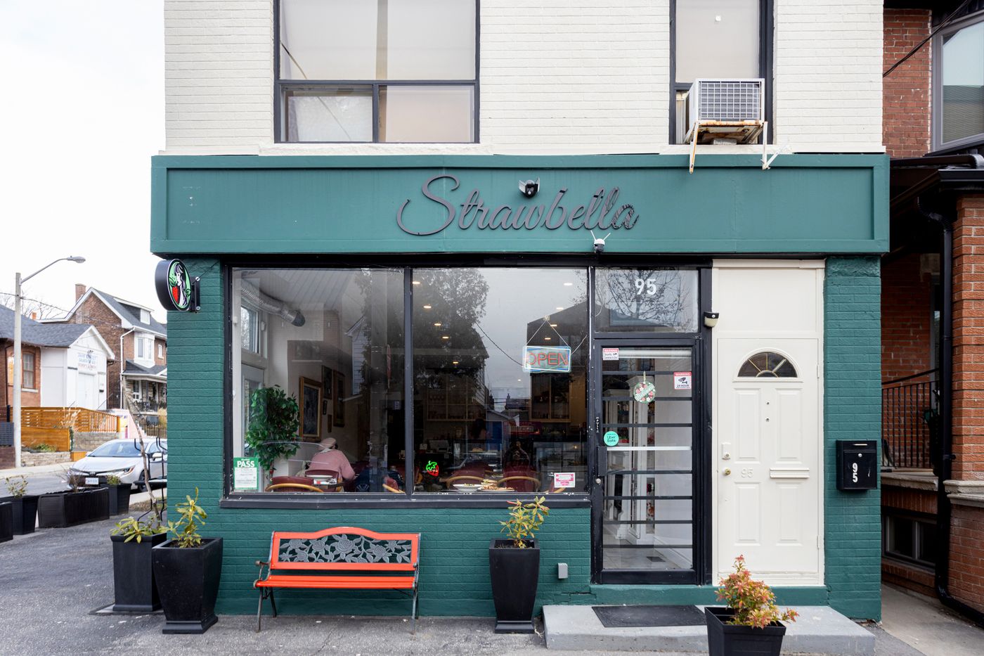 strawbella toronto
