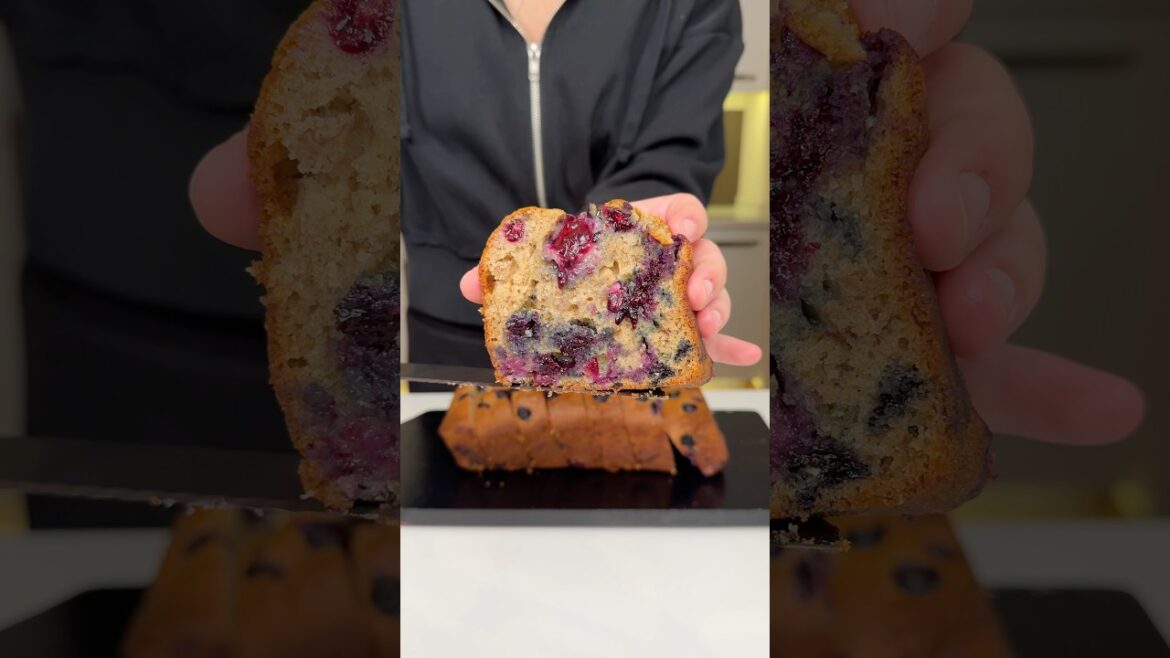 Blueberry Banana Bread                #sudeerdogan #bananabread