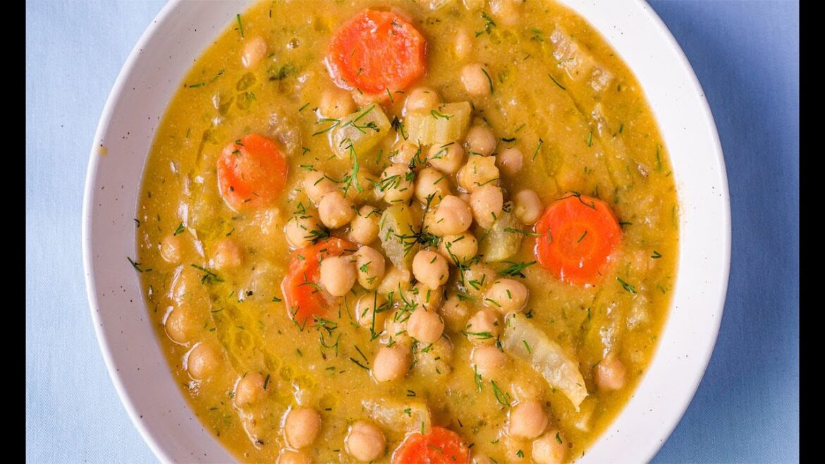 This One-Pot Greek Chickpea Soup Is My Go-To for Cold Days