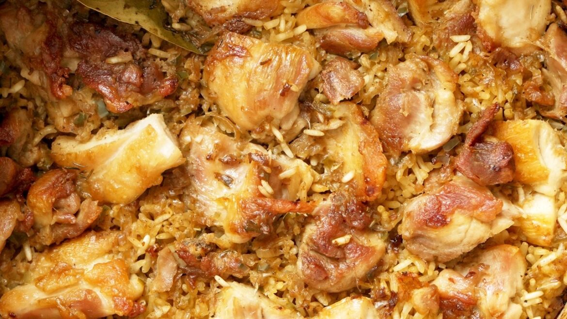 Cajun Jambalaya — Brown Jambalaya with Chicken (One-Pot Rice)