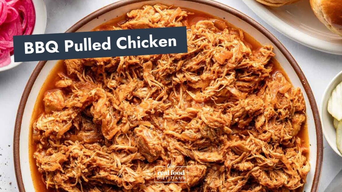 How to Make BBQ Pulled Chicken in the Slow Cooker