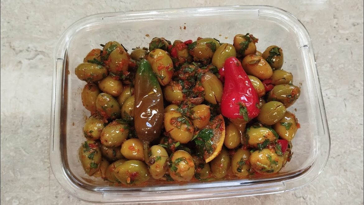 الزيتون مشرمل على الطريقة المغربية