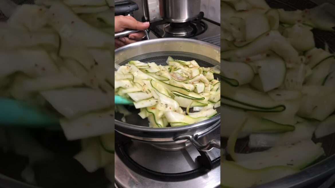 Zucchini pasta salad is one of my favourite #cookingvideo #indiankitchen #pastarecipe