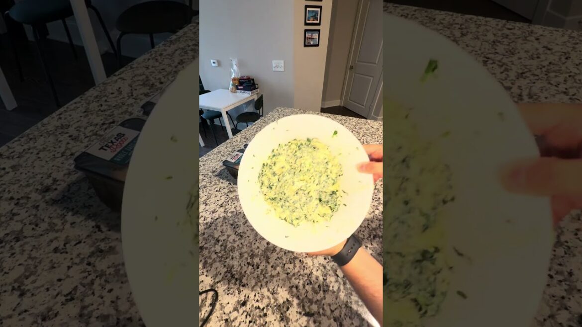 Spinach and Feta Stuffed Mushrooms #appetizer #snacks #recipe #easyrecipe #easysnacks